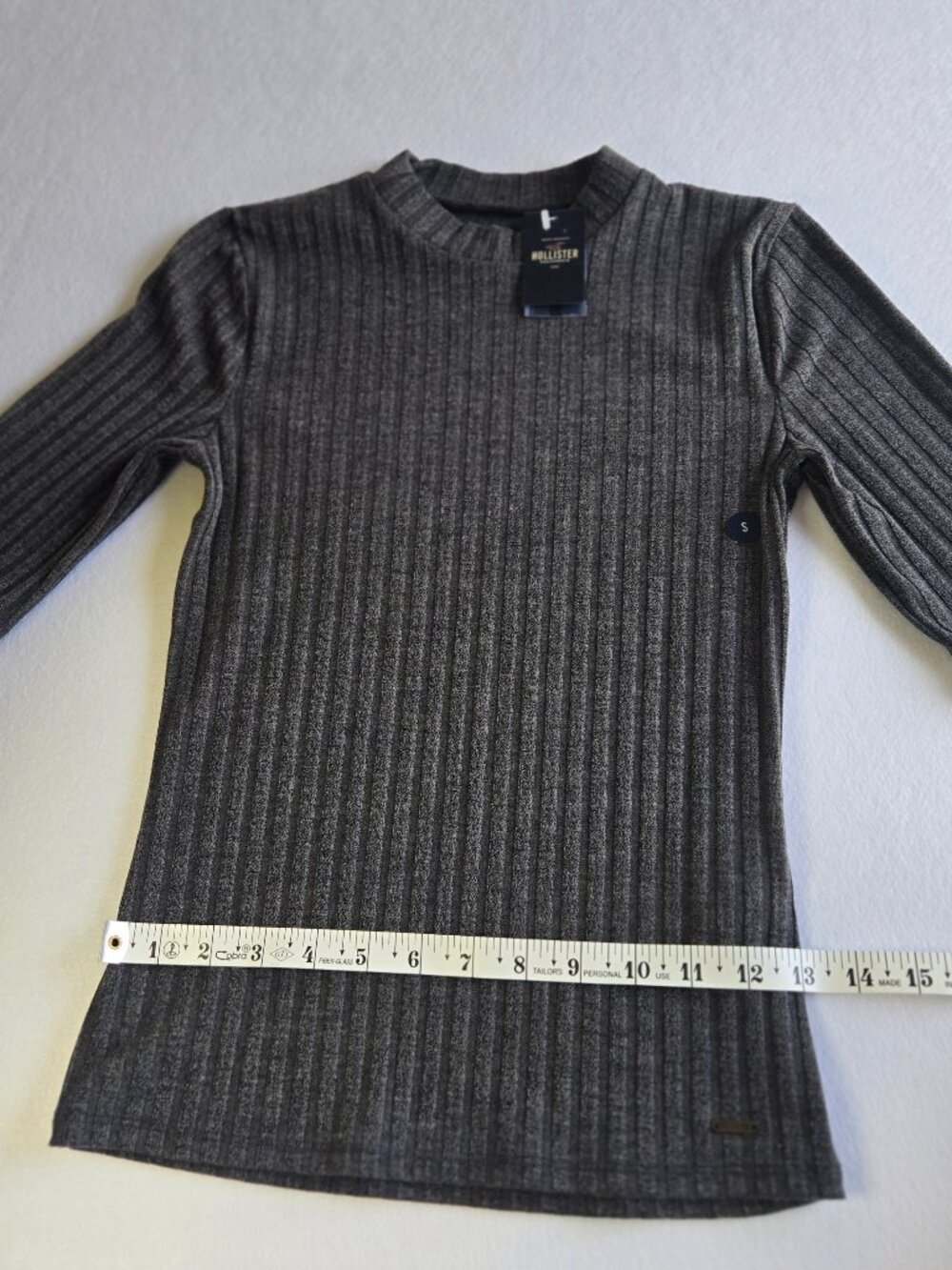 Hollister Ribbed Knit Top Gray Size S